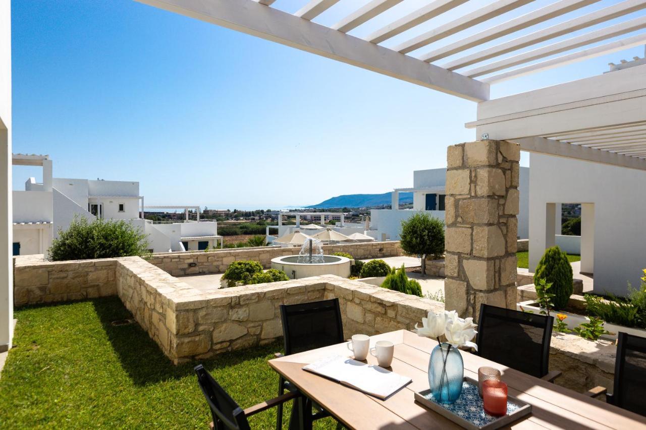 Triton Sea View Villa 耶奥伊乌波利斯 外观 照片