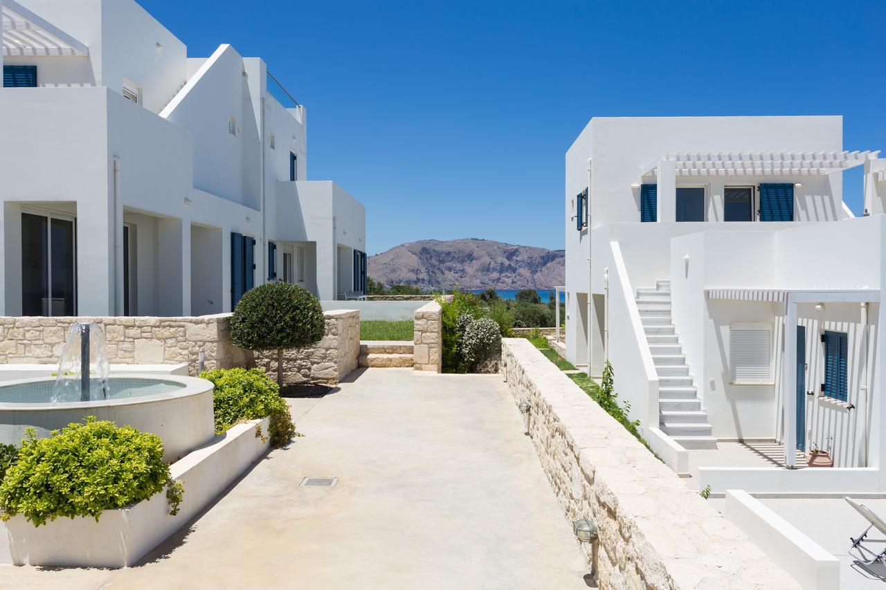 Triton Sea View Villa 耶奥伊乌波利斯 外观 照片