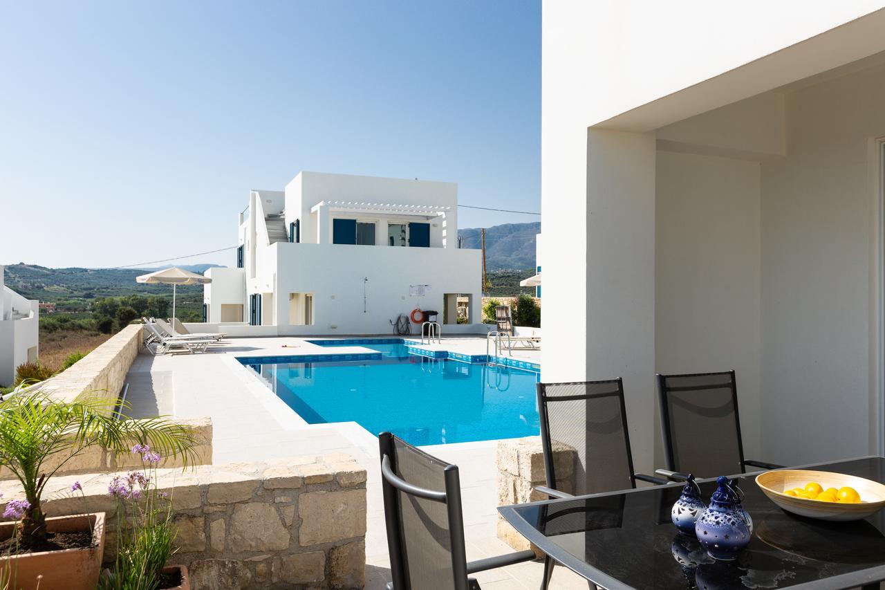 Triton Sea View Villa 耶奥伊乌波利斯 外观 照片