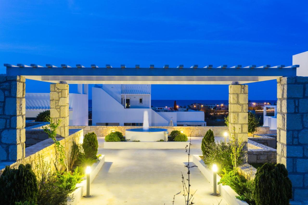 Triton Sea View Villa 耶奥伊乌波利斯 外观 照片