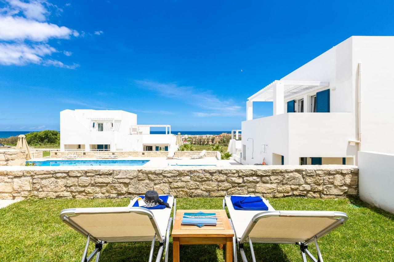 Triton Sea View Villa 耶奥伊乌波利斯 外观 照片